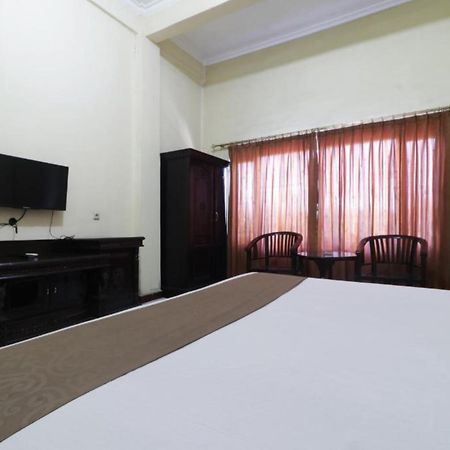 โรงแรมอันตาริกซา Dupak ภายนอก รูปภาพ