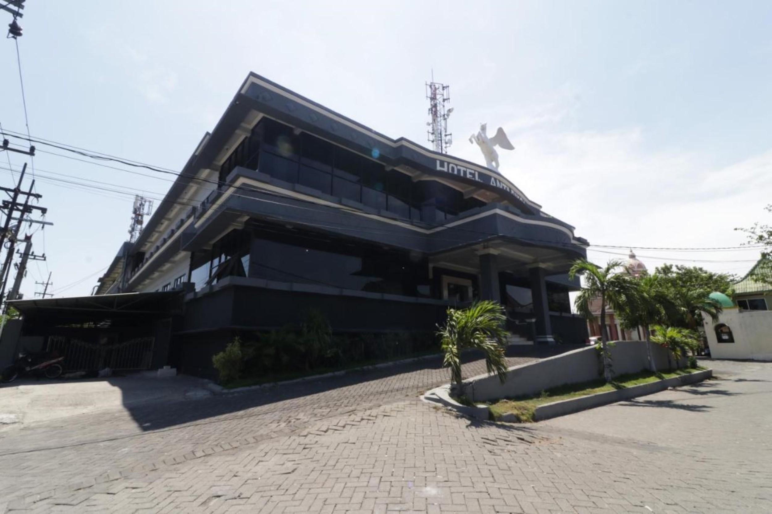โรงแรมอันตาริกซา Dupak ภายนอก รูปภาพ
